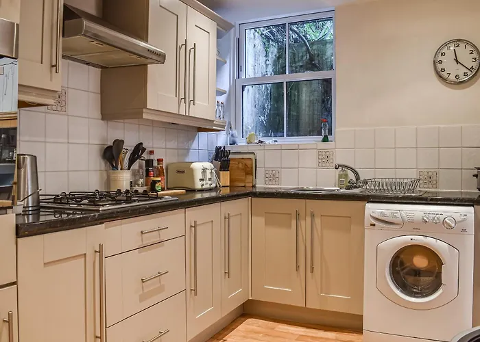 Craig Walk * Bowness-on-Windermere